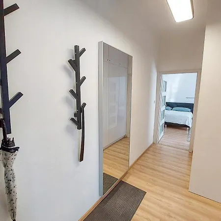 Apartment Podtatranskeho Old Town Kosice